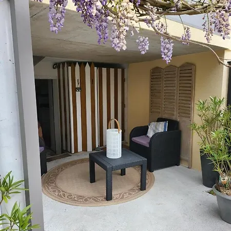 T2 Terrasse De Charme A Rochebonne 400 M *